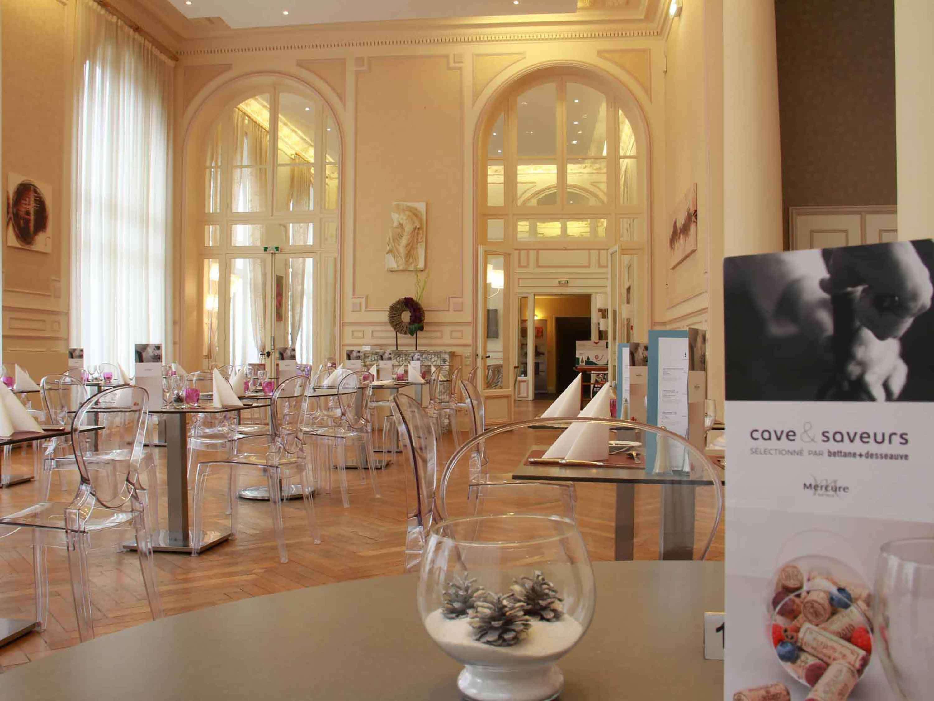 Hotel Mercure Saint-Nectaire Spa & Bien-Etre Eksteriør billede