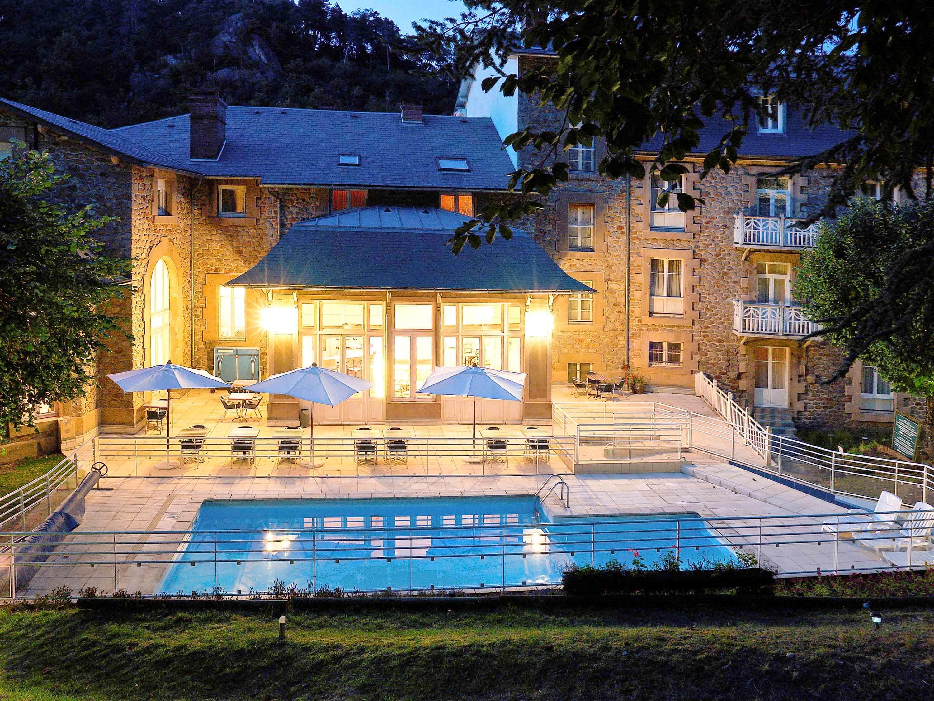 Hotel Mercure Saint-Nectaire Spa & Bien-Etre Eksteriør billede